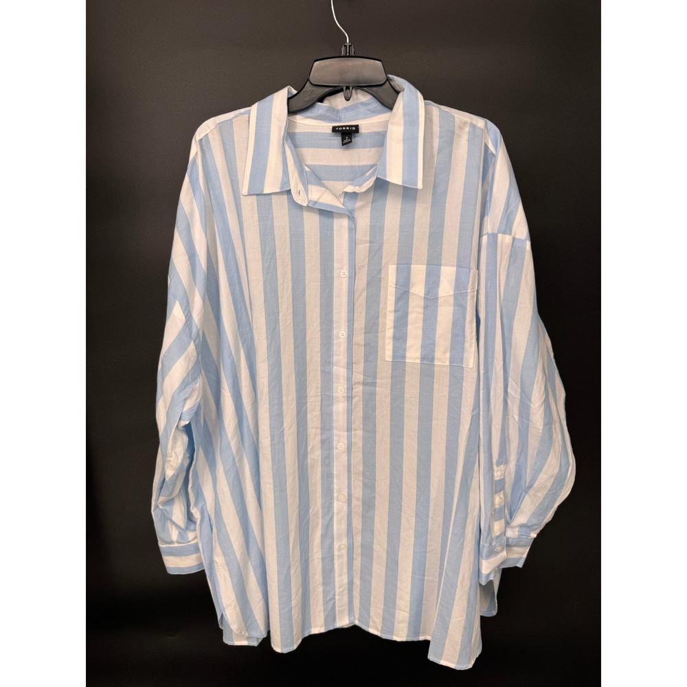 Torrid Shirt Women 2 Blue White Striped Relaxed Fit Long Sleeve Button Up Pocket